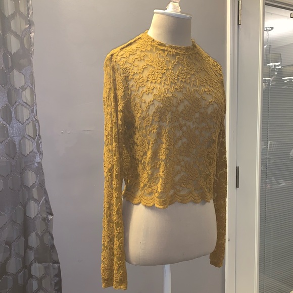 Ambiance lace long sleeve crop top 💛 - Picture 6 of 8